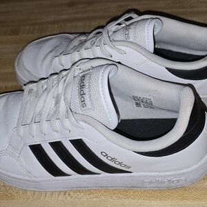 Adidas Men's Classic White and Black Sneakers